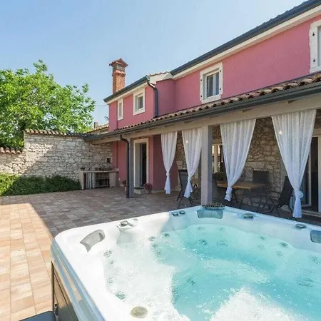 Ferienhaus Casa Arsini Comfortable Poreč