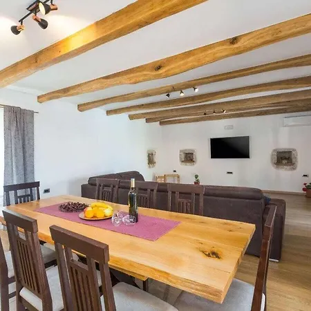 Casa Arsini Comfortable Ferienhaus *